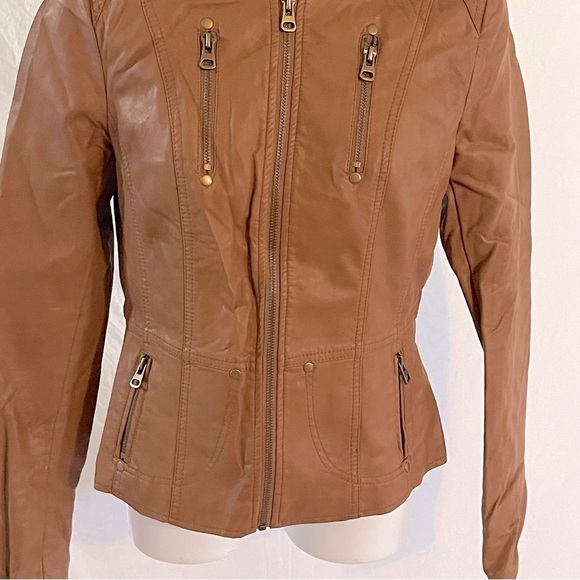 TCEC Brown Faux Leather Moto Jacket with Tailored Fit - Picture 3 of 6